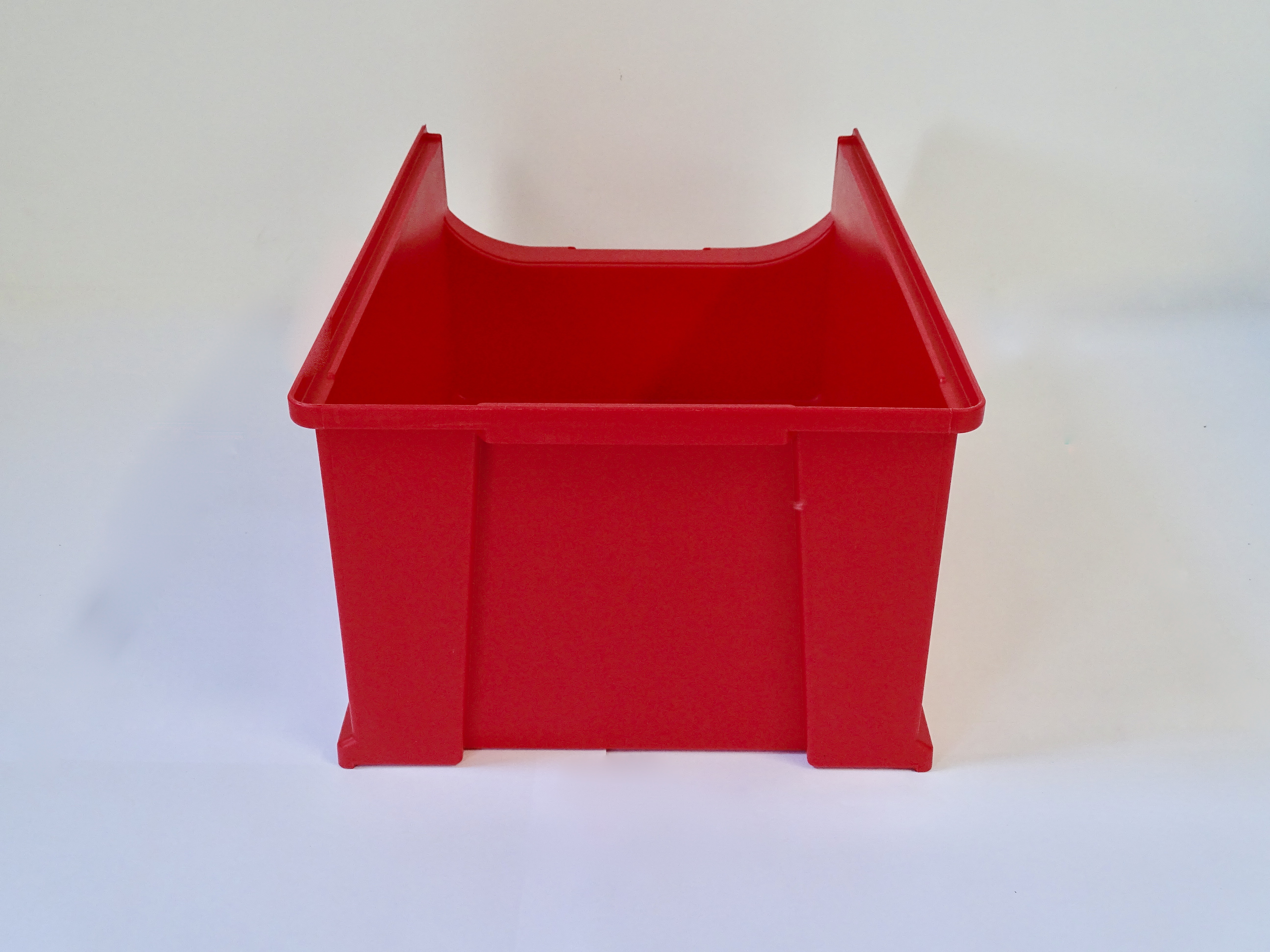 4 Sichtlagerkisten Gr. 5 – 500 × 300 × 200 mm – rot – stapelbar – inkl. Versand