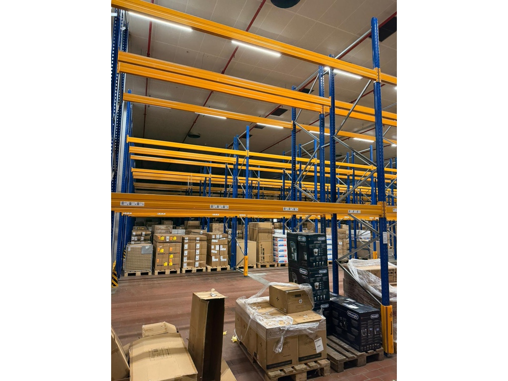 Palettenregal Jungheinrich MPB | ca. 50,4 m | Höhe 5,0 m | 2.100 kg Fachlast