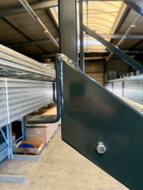 Stahltreppe für Lagerbühne mit Geländer beidseitig , Oberkante 3m , Stahltreppe Treppe Industrietreppe