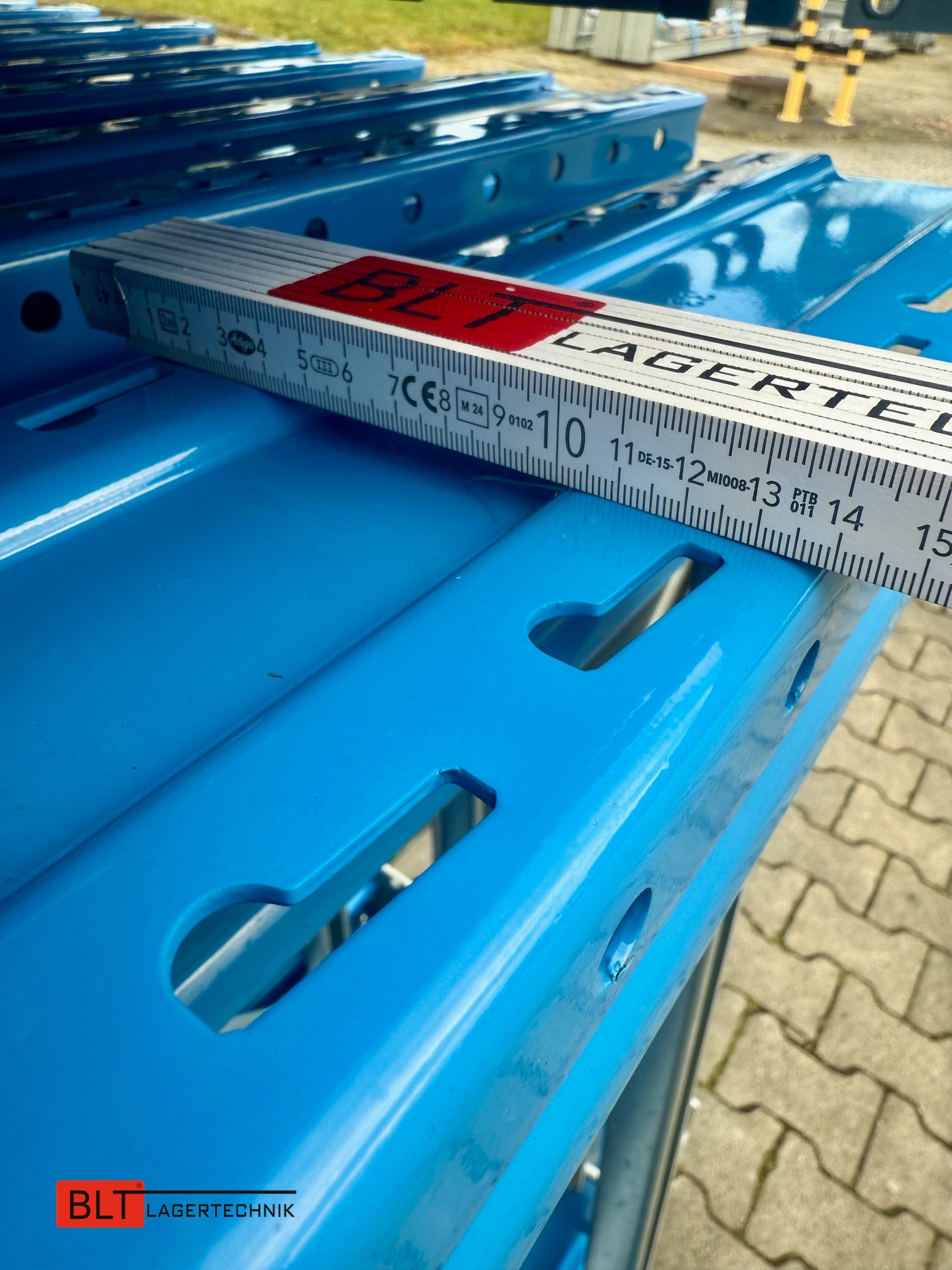 ca. 57 lfm STOW, H: 6,20m, 240 Palettenplätze Fachlast: 3000 kg, Palettenregale