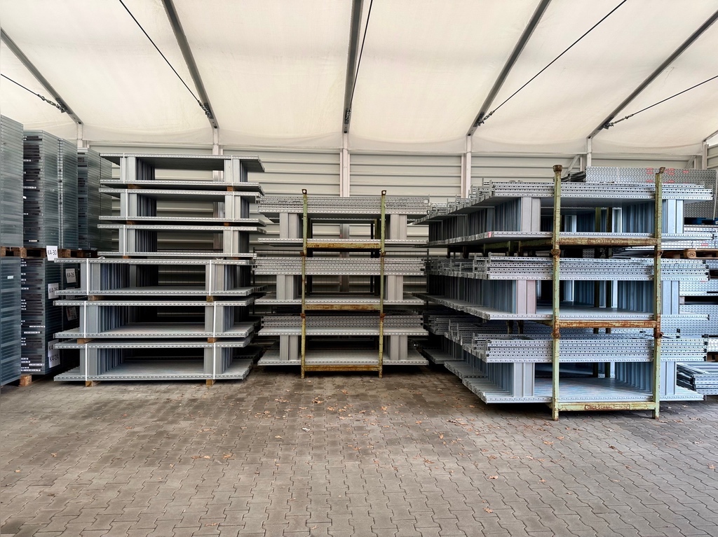 ca. 39,00 lfm. SSI Schäfer R3000 Fachbodenregal | 2,49 m hoch | 50 cm tief | 150 kg pro Boden | Gebrauchtware 