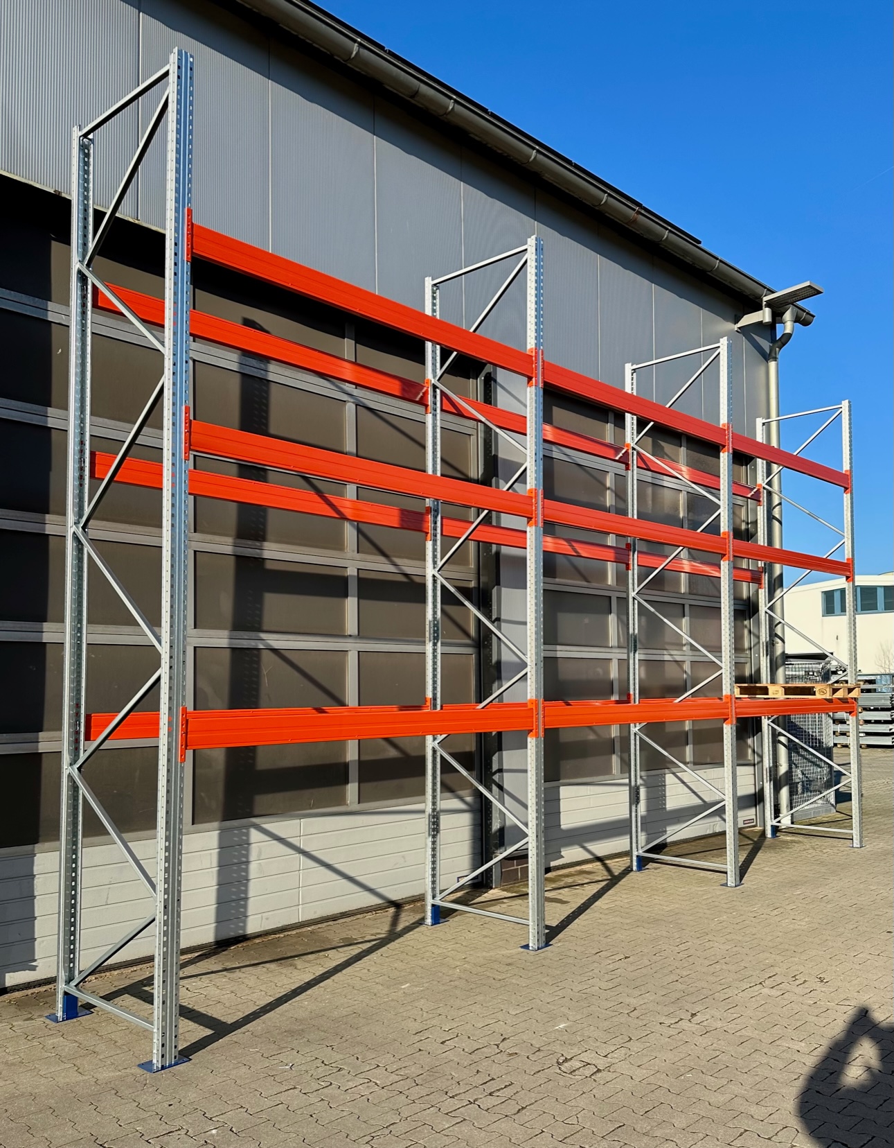 Palettenregal – ca. 8,40 lfm | Höhe 500 cm | Boden + 3 | 4500 kg Fachlast