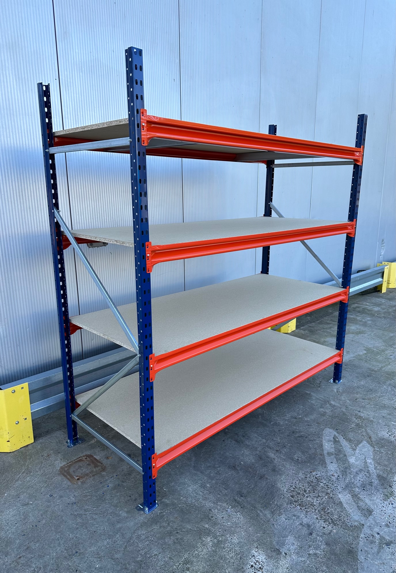 Weitspannregal Grundfeld – ca. 1,95 lfm | Höhe 200 cm | Tiefe 80 cm | 4 Ebenen | 400 kg Fachlast