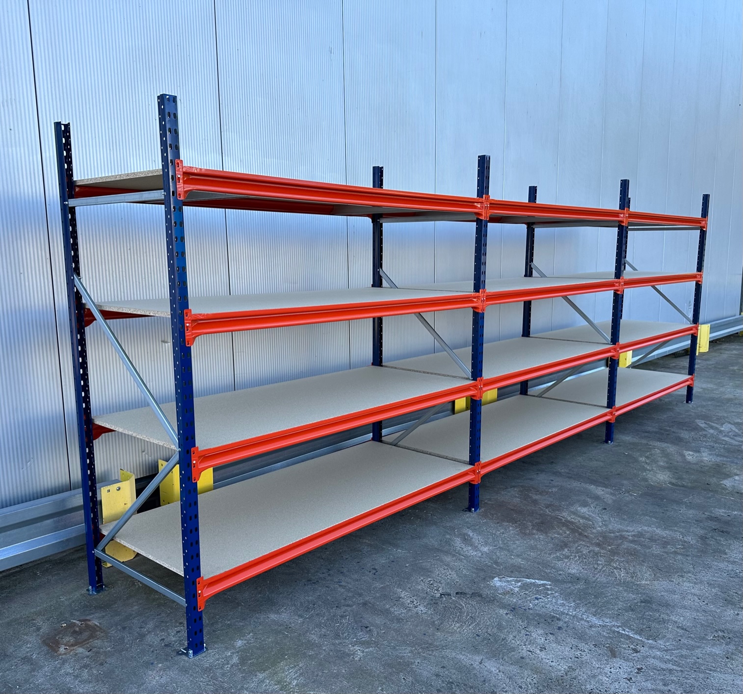 Weitspannregal – ca. 5,75 lfm | Höhe 200 cm | Tiefe 80 cm | 4 Ebenen | 400 kg Fachlast