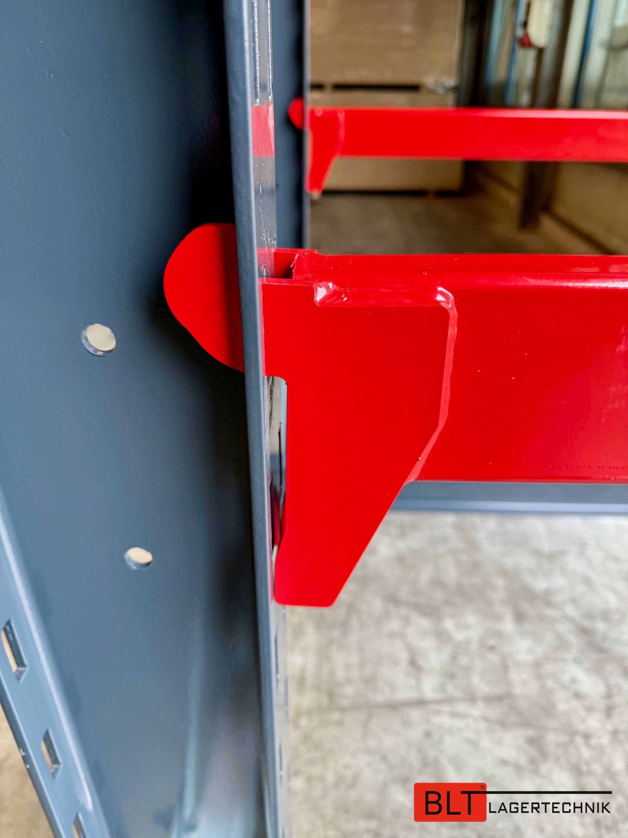 Kragarmregal – 4,00 lfm | Höhe 400 cm | Tiefe 148 cm | 4 Ebenen | 650 kg/Arm | Langgutregal Neuware