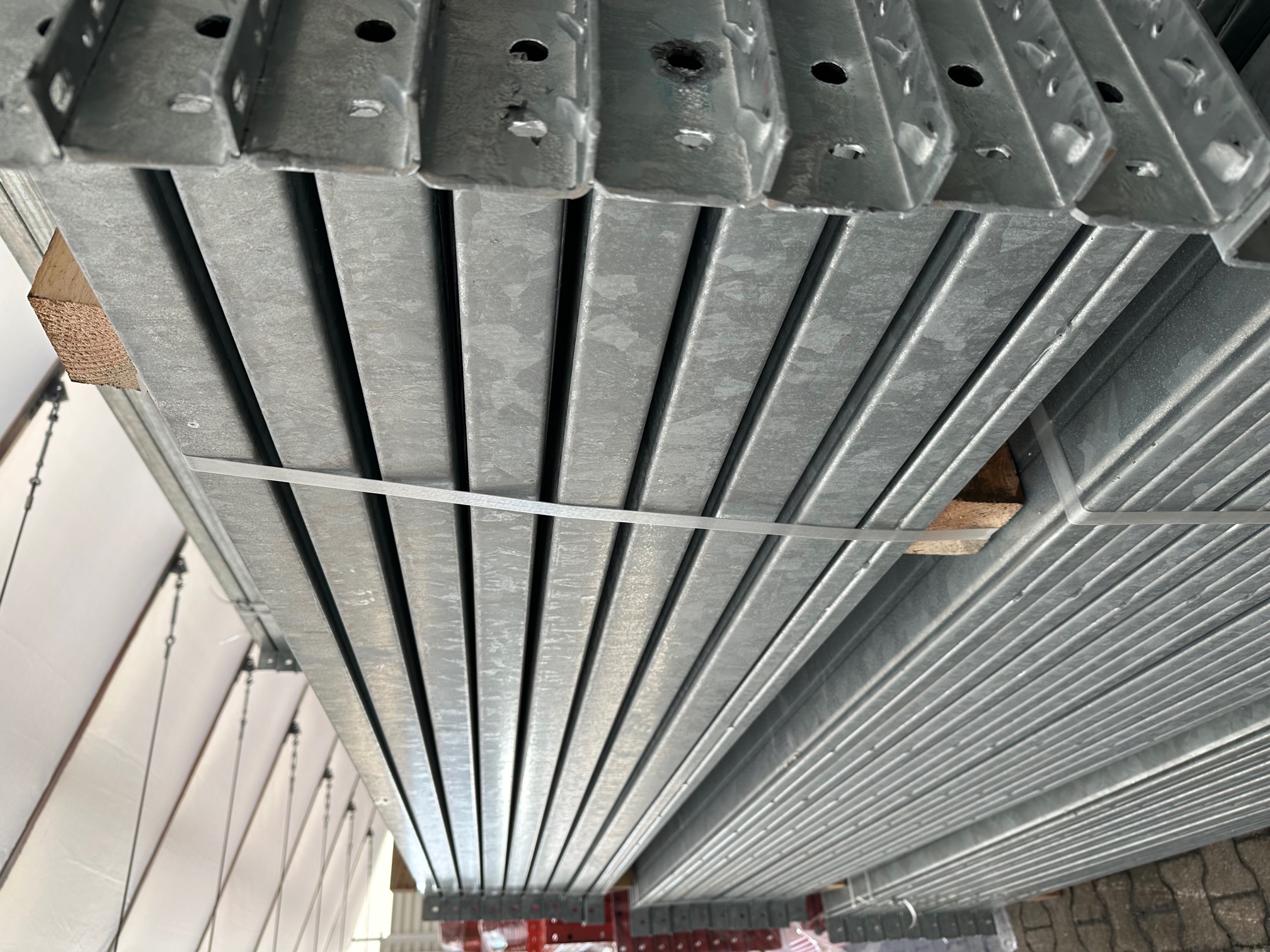 Palettenregal – ca. 2,90 lfm | Höhe 450 cm | Boden + 2 | 3000 kg Fachlast | feuerverzinkt für Außenbereich