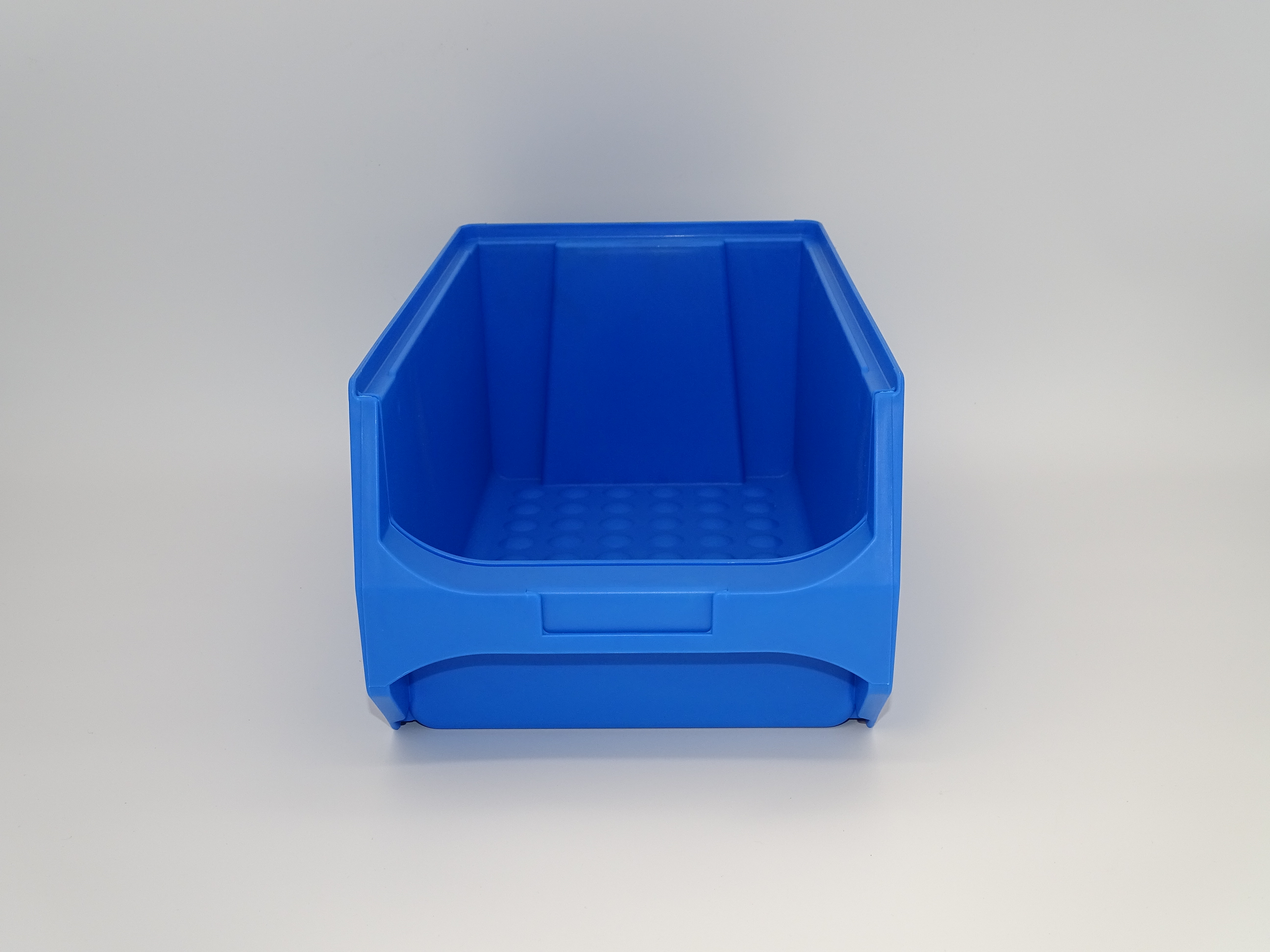 18 Sichtlagerkisten Gr. 4 – 350 × 200 × 150 mm – blau – stapelbar – inkl. Versand