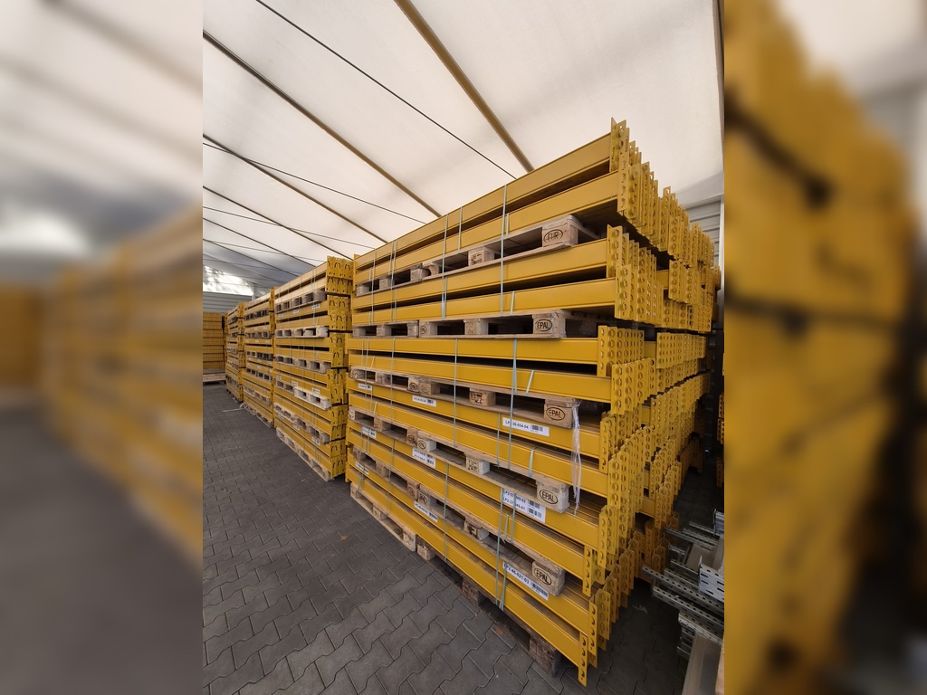 14 lfm Palettenregal STOW gebraucht, Höhe 520 cm, Boden + 2 Ebenen, 45 Palettenplätze