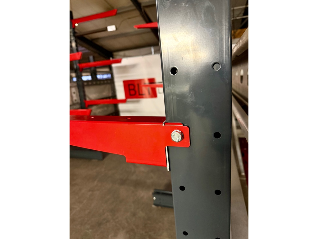 Kragarmregal LITE 200 cm Höhe | Armlänge 60 cm | 150 kg pro Arm | einseitig