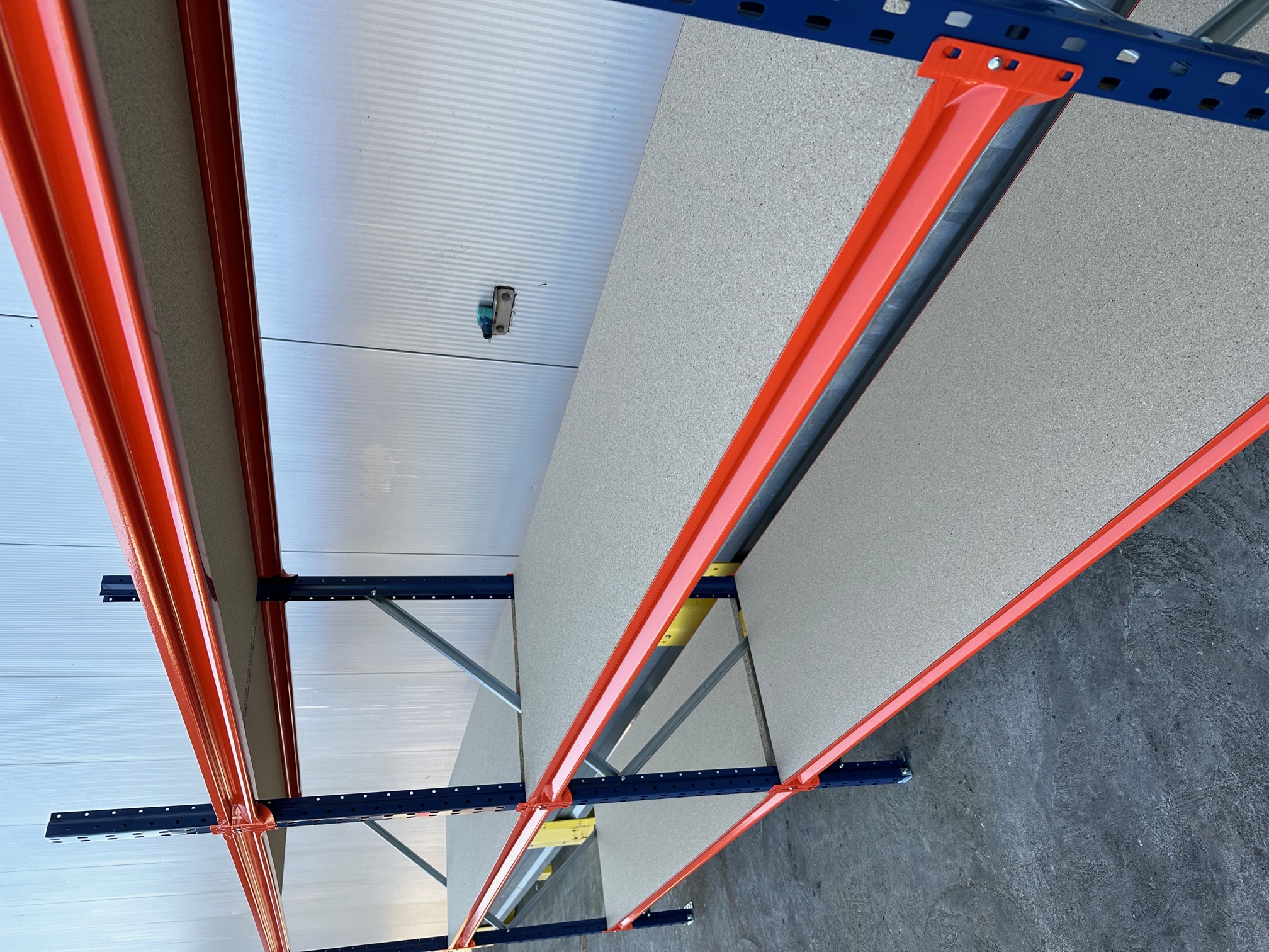 Weitspannregal – ca. 3,85 lfm | Höhe 200 cm | Tiefe 60 cm | 3 Ebenen | 400 kg Fachlast