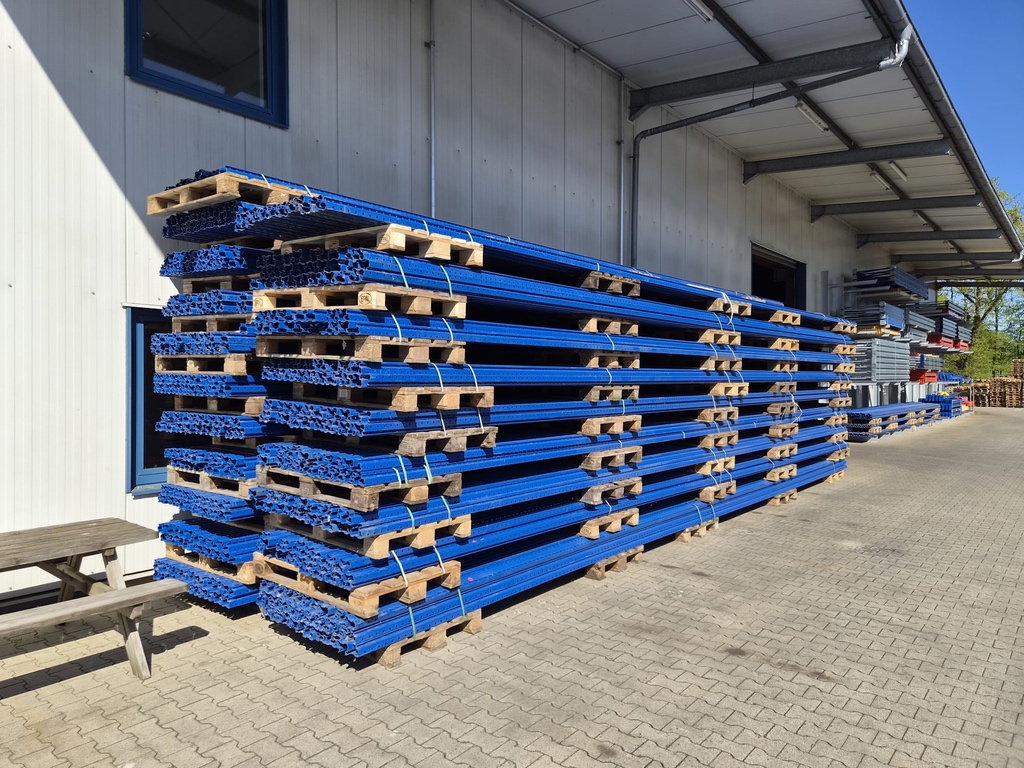 30,8 lfm Palettenregal STOW gebraucht, Höhe 520 cm, Boden + 2 Ebenen, 99 Palettenplätze