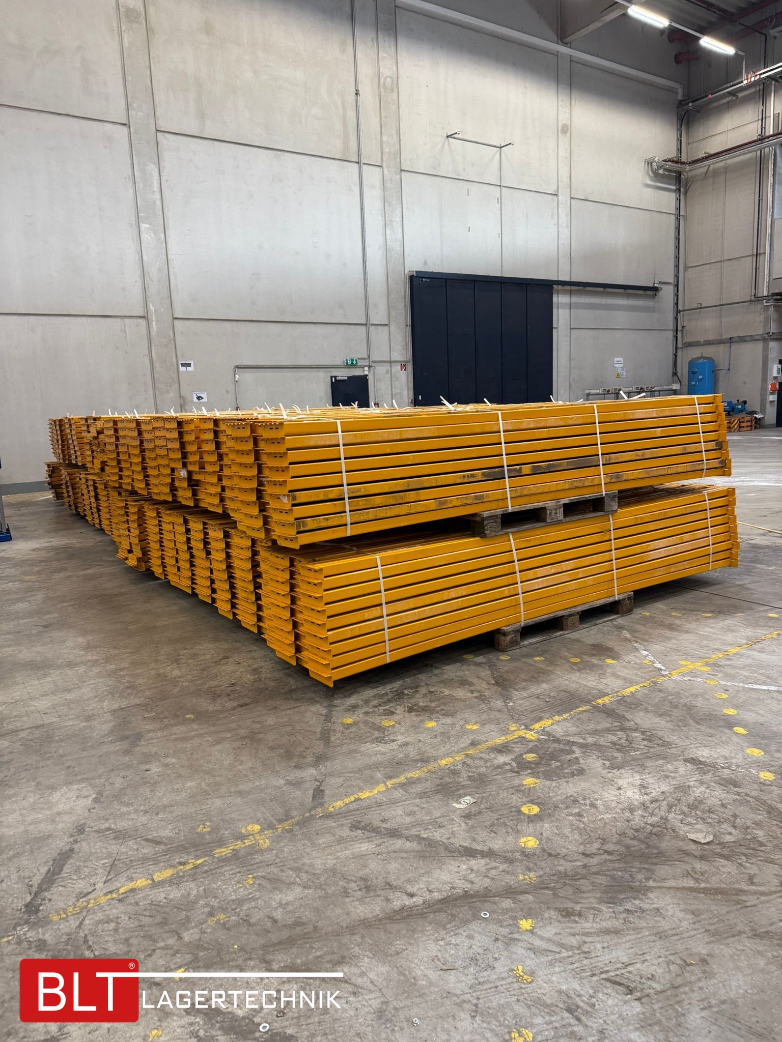 1000 Palettenplätze mit bis zu 1000kg/Stk. , 158 lfm. Jungheinrich Palettenregale , Regalanlage , Schwerlastregale, Hochregale, Industrieregale, Regale Esmena