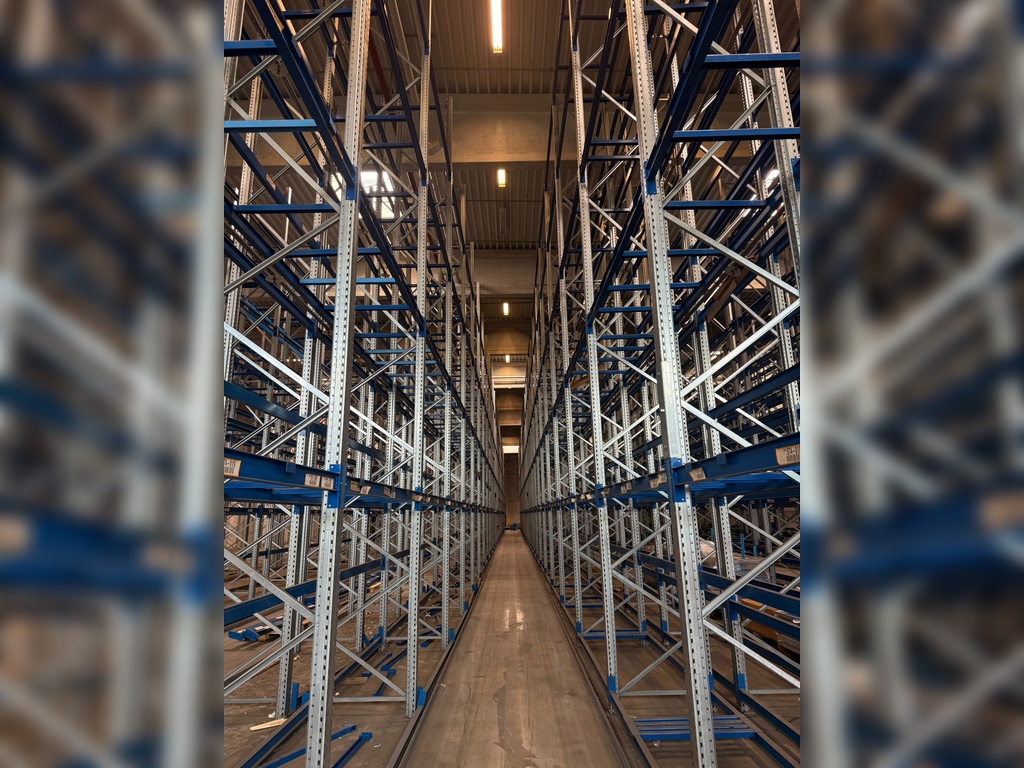 SSI Schäfer PR600 14,10 lfm | Höhe 9,85 m | Boden + 4 Ebenen | Fachlast bis 3500 kg | Palettenregal gebraucht kaufen 