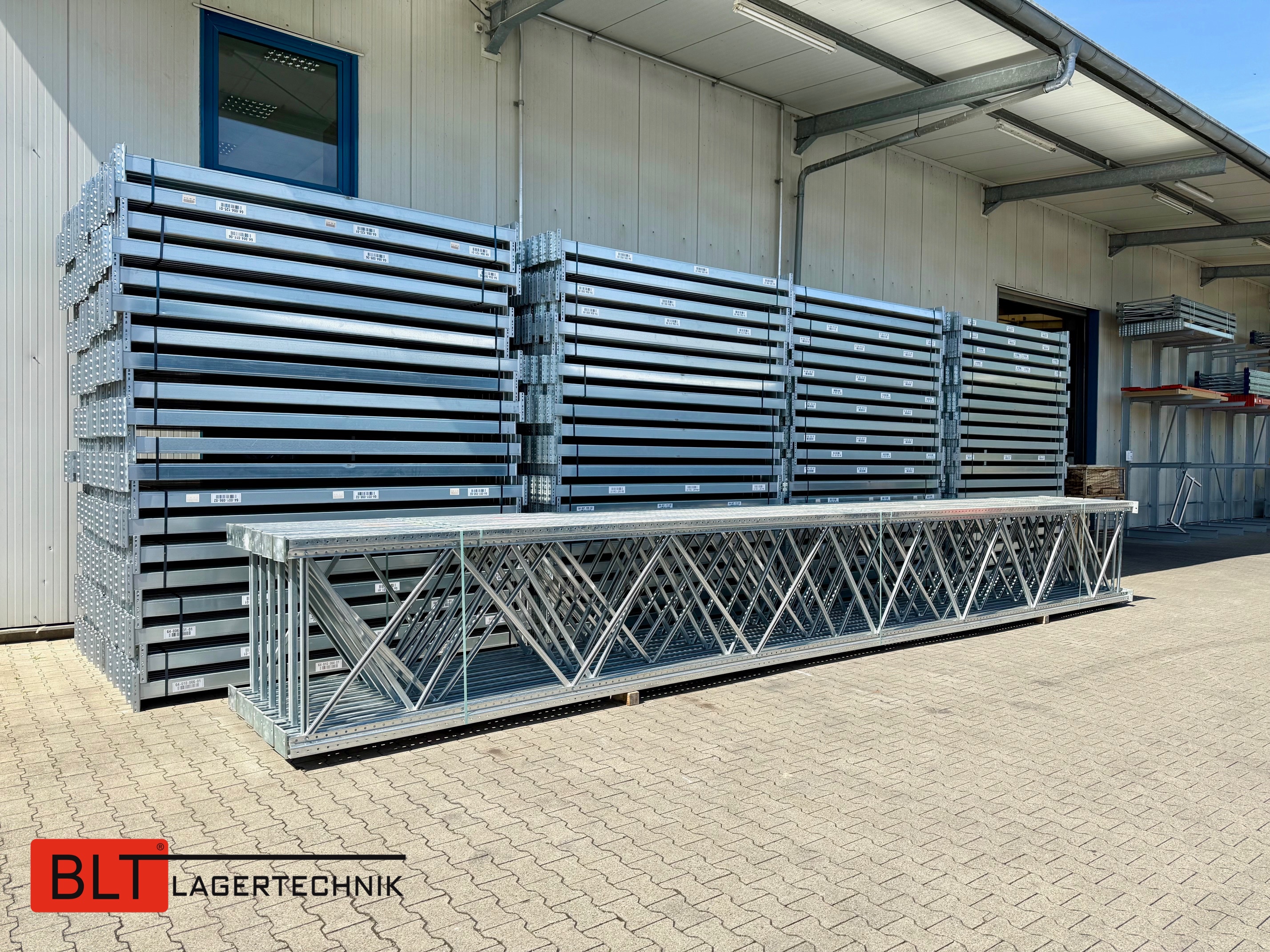 ca. 100,90 lfm, H: 900cm, Dexion P90 Palettenregale, 432 Palettenplätze