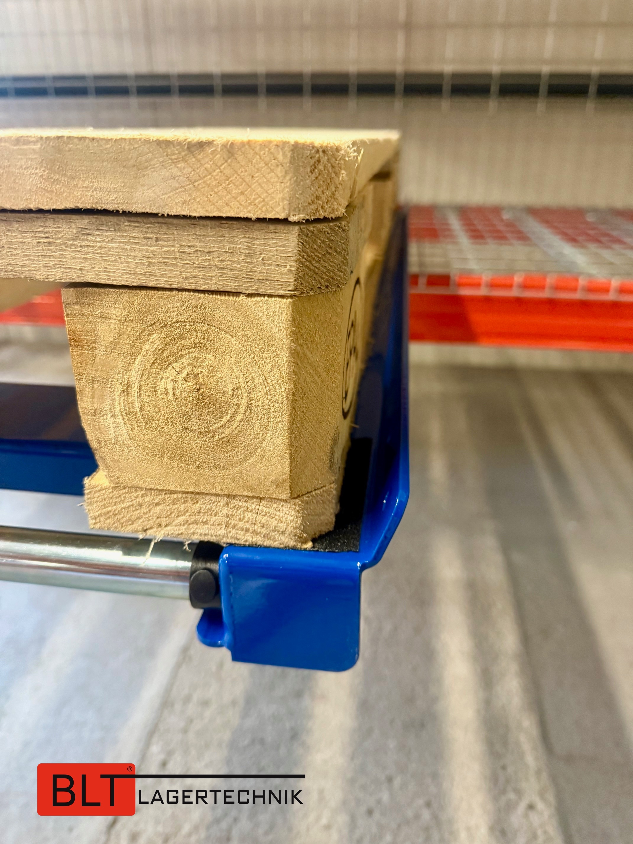 Palettenauszug 600 kg – 70 % Auszug – für Palettenregale – NEUWARE