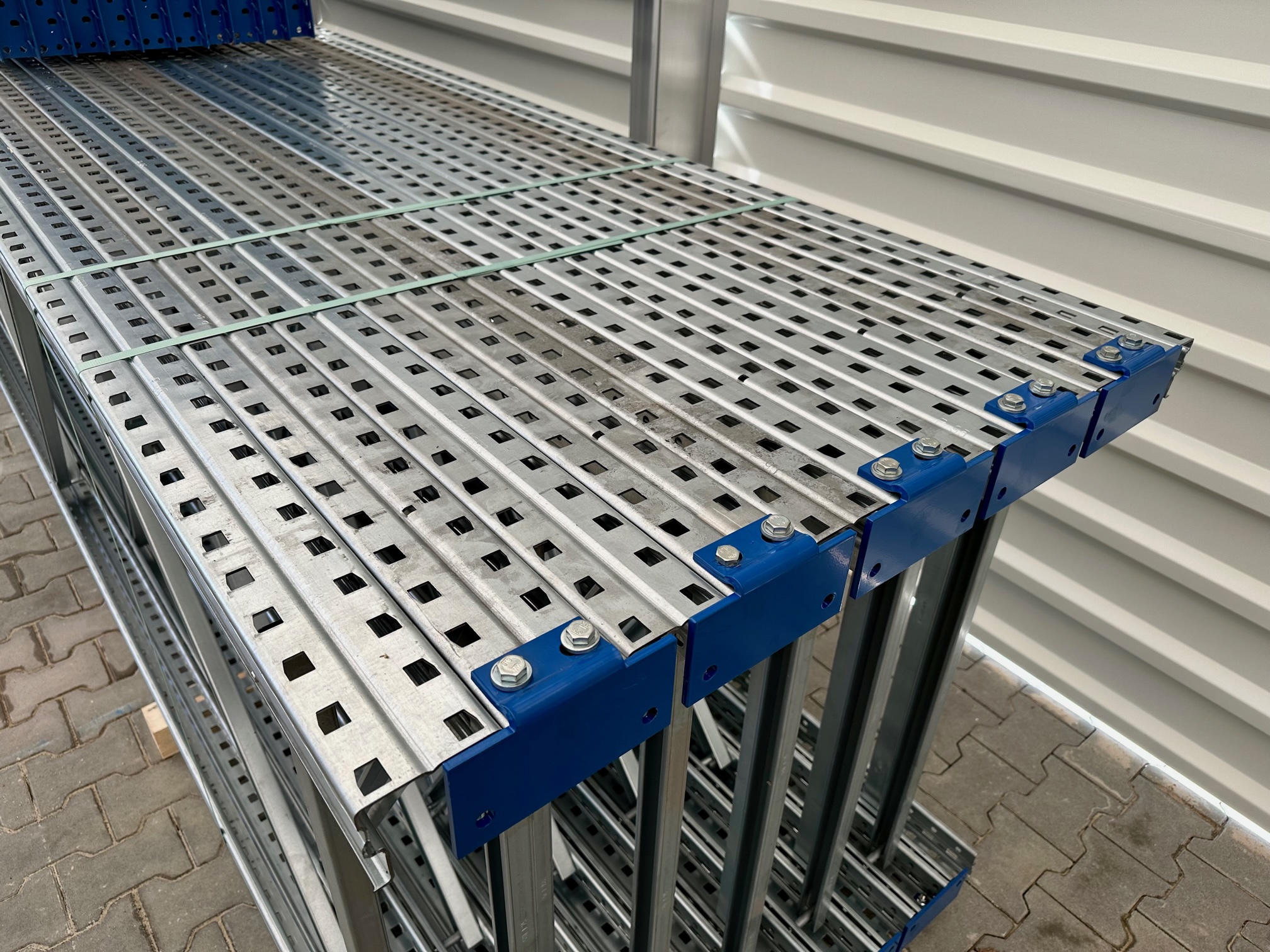 SSI Schäfer PR600 ca. 39,0 lfm H: 740 cm Schwerlastregale Palettenregale Regale
