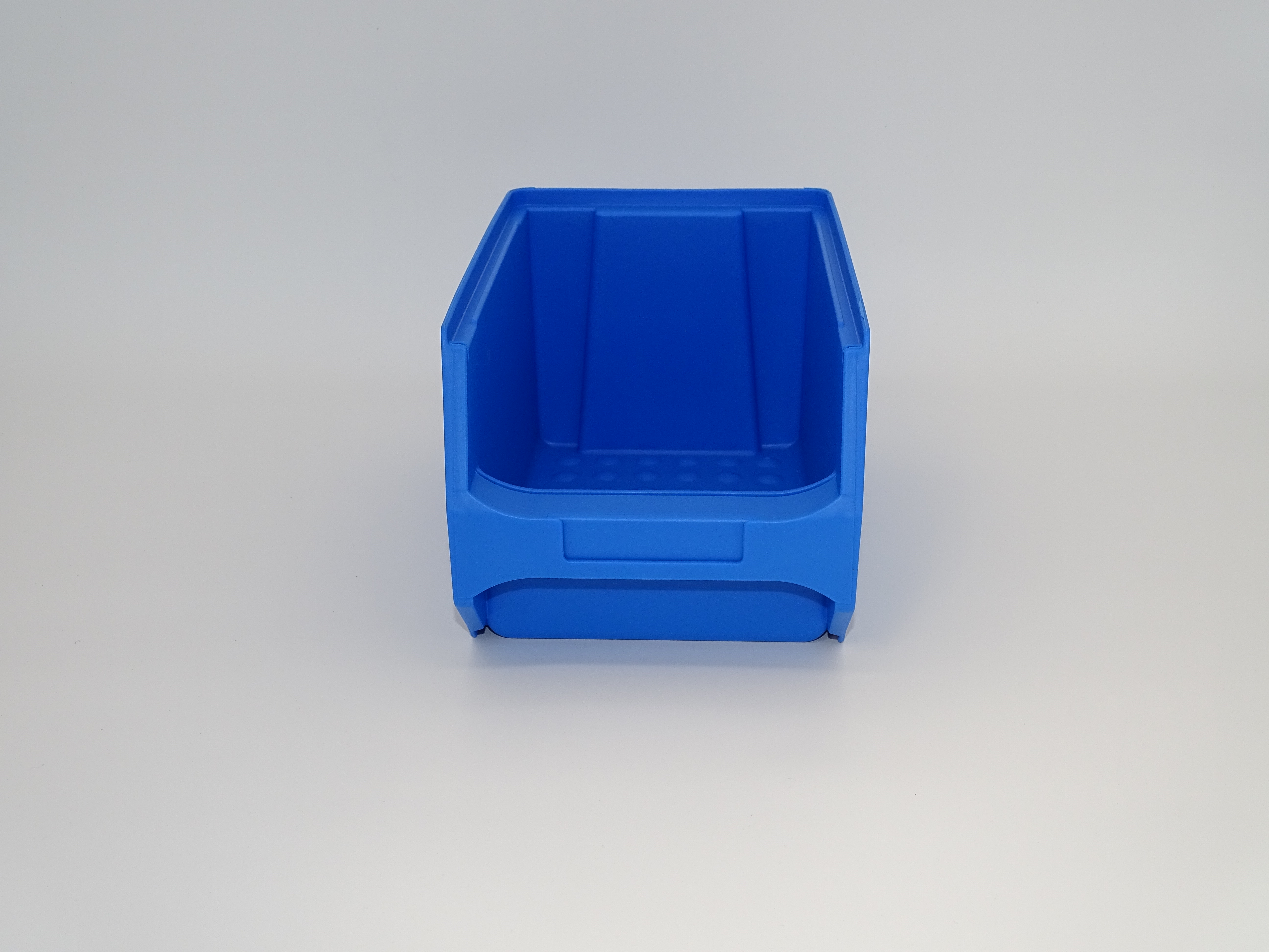 192 Sichtlagerkisten Gr. 3 – 235 × 145 × 125 mm – blau – stapelbar – lebensmittelecht – inkl. Versand – Made in Germany