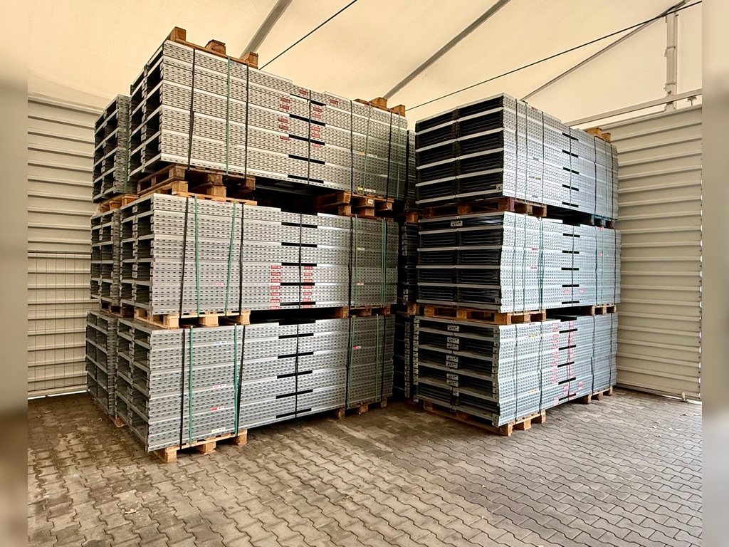  ca. 2,64 lfm Gebrauchtes Fachbodenregal | 3,0 m hoch | 60 cm tief | 7 Ebenen | STOW Stowshelf