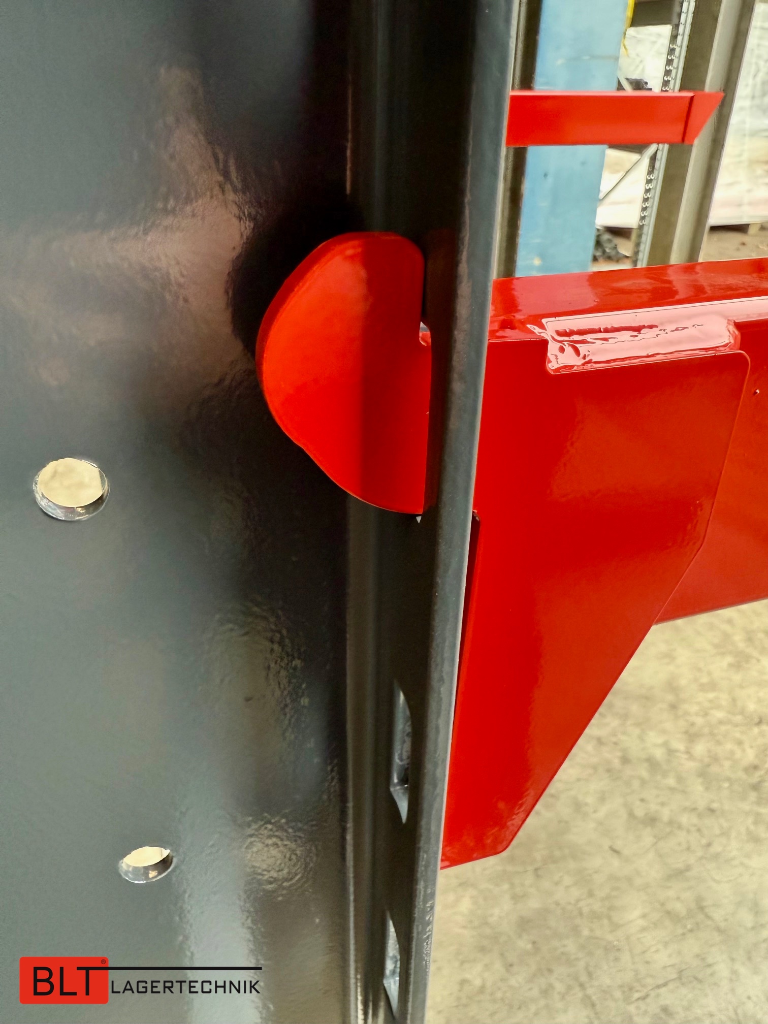 Kragarmregal – 4,00 lfm | Höhe 400 cm | Tiefe 148 cm | 4 Ebenen | 650 kg/Arm | Langgutregal Neuware