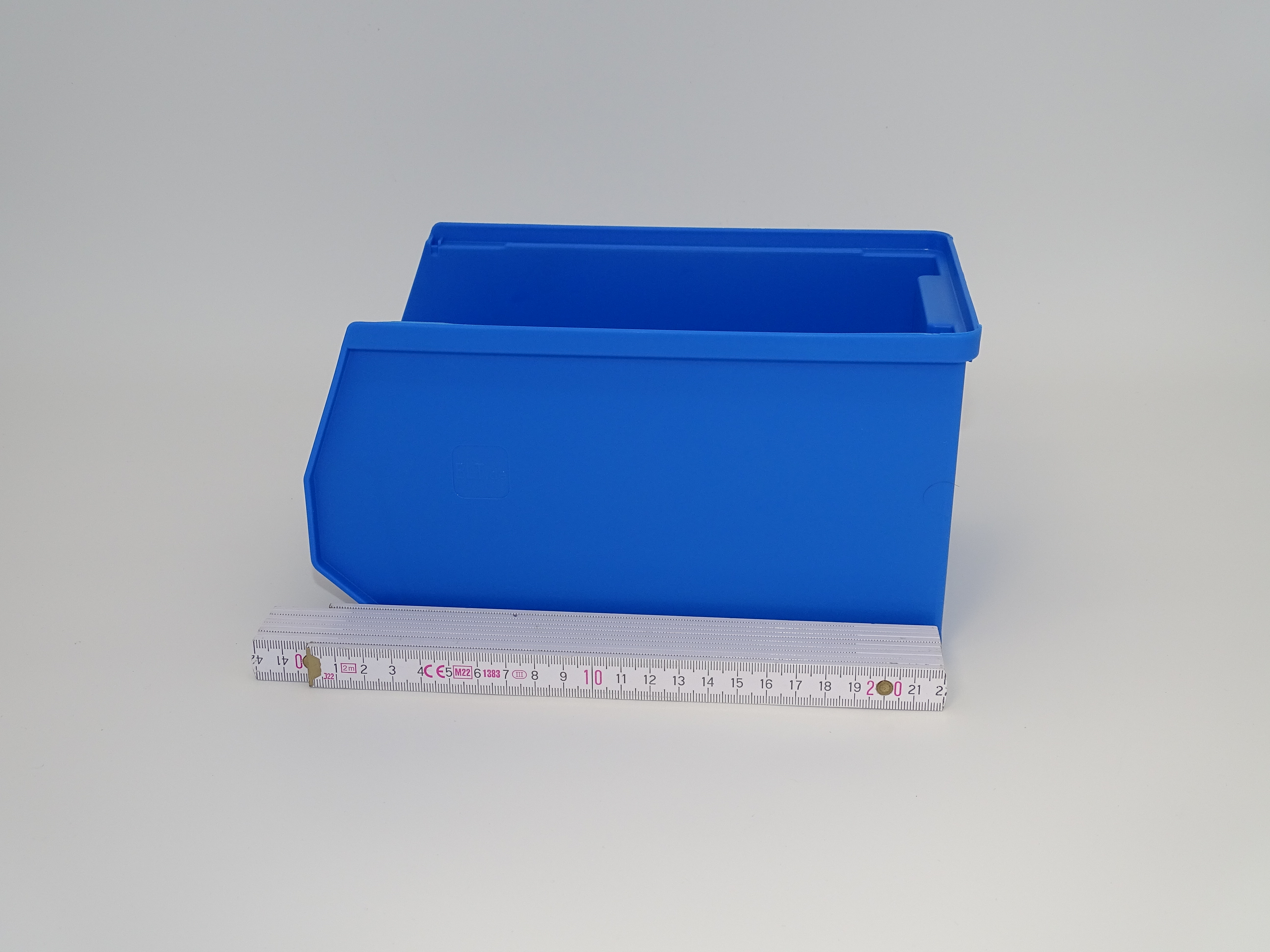 192 Sichtlagerkisten Gr. 3 – 235 × 145 × 125 mm – blau – stapelbar – lebensmittelecht – inkl. Versand – Made in Germany